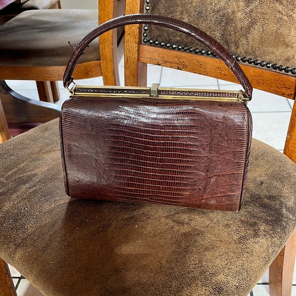 Handbags - Vintage 1960’s Bellestone Bag